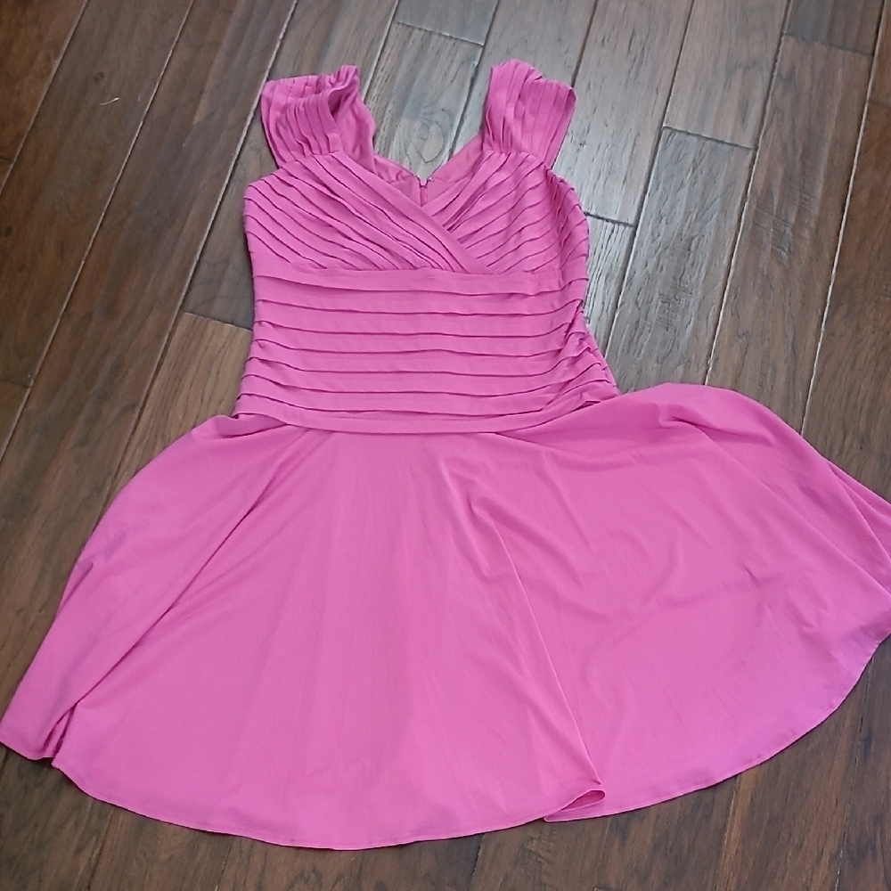 London Times Vibrant Pink Sleeveless Dress with Ruffle Detail size 14